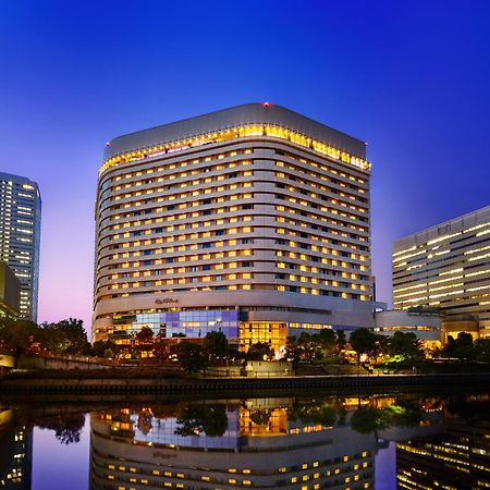 Hotel New Otani Ósaka Exteriér fotografie The hotel at night
