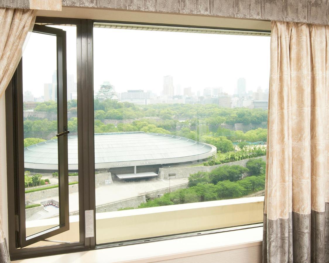 Hotel New Otani Ósaka Exteriér fotografie View of the National Olympic Sports Centre from the hotel