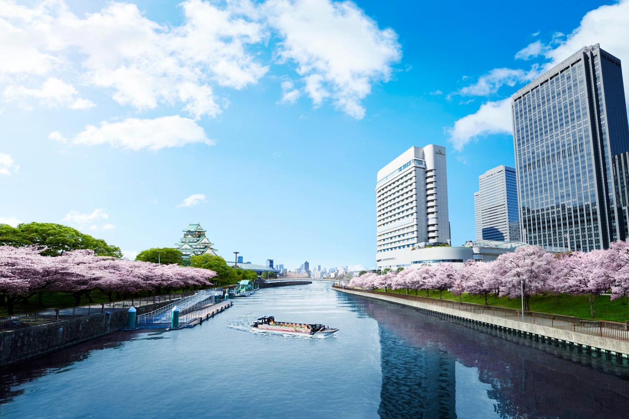 Hotel New Otani Ósaka Exteriér fotografie The Sumida River in Sumida, Tokyo