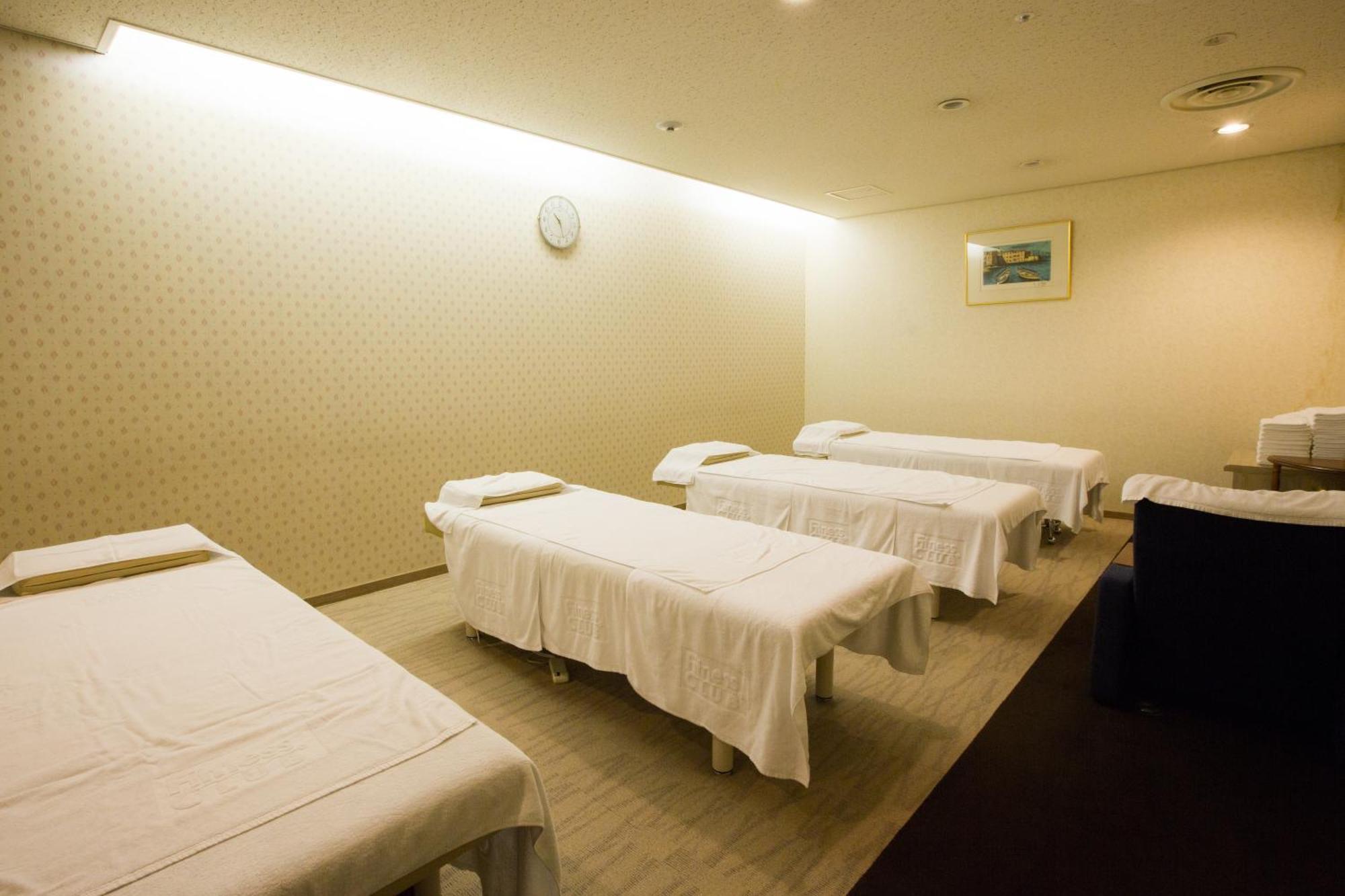 Hotel New Otani Ósaka Exteriér fotografie Massage tables