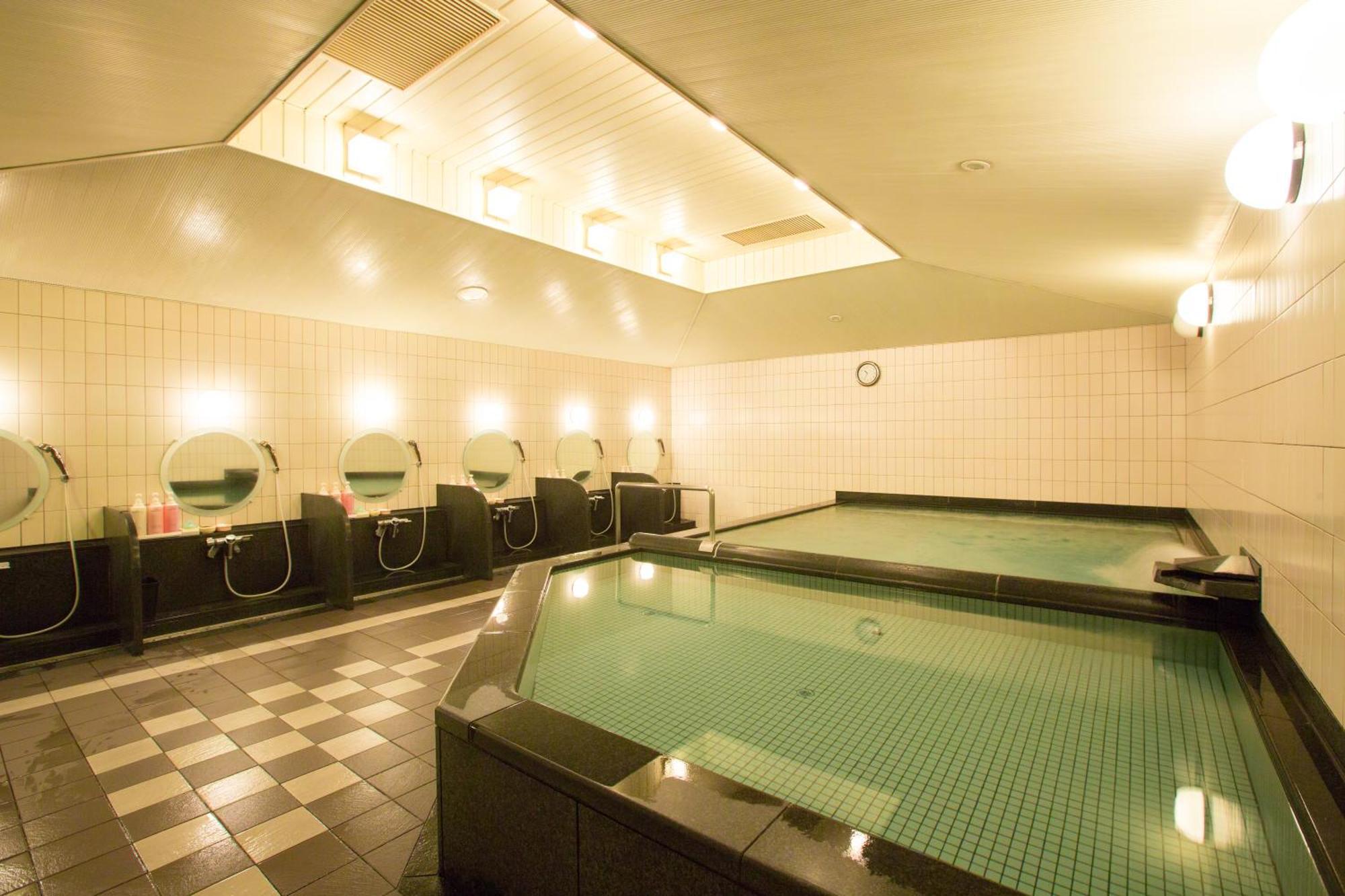 Hotel New Otani Ósaka Exteriér fotografie A modern onsen